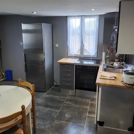 Apartament Avec Terrain *